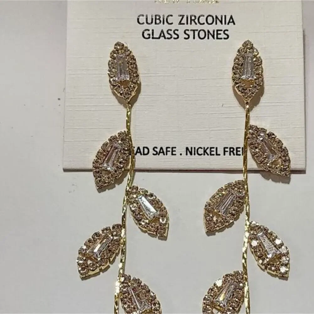 Christian Siriano Jeweled Leaf‎ Drop Chandelier Earrings New
